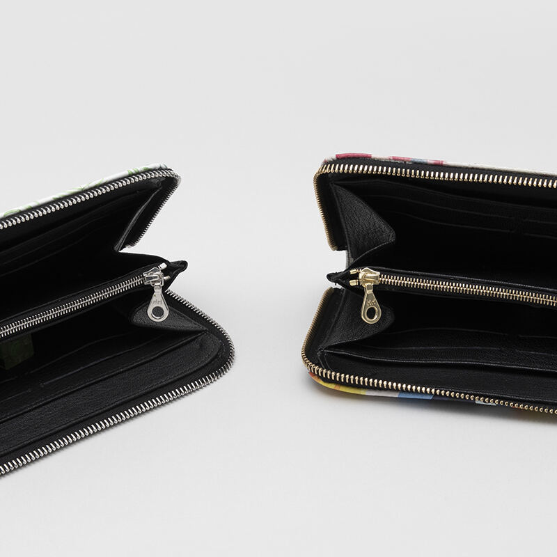 purses with zipper compartments