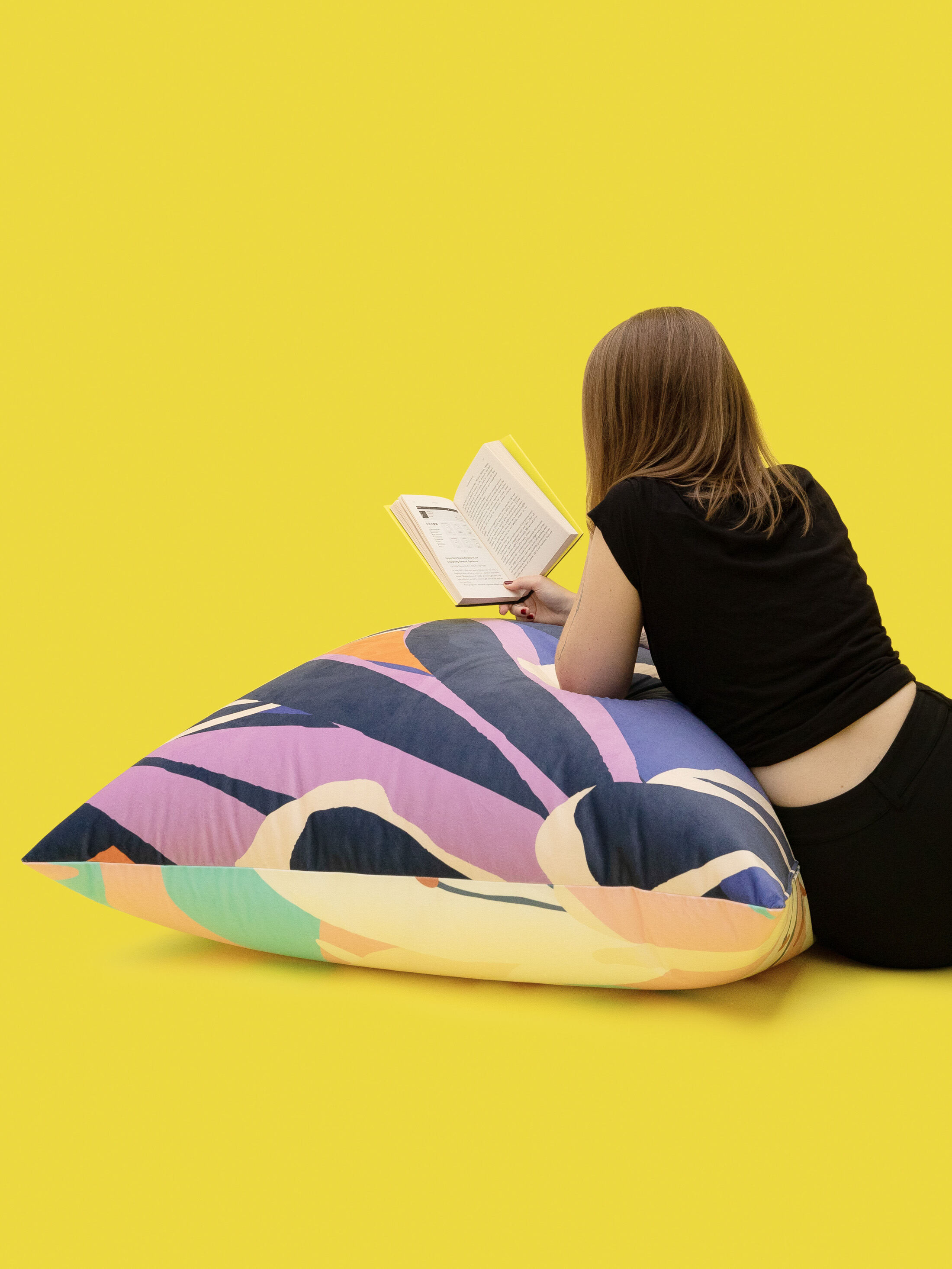 LARGE FLOOR CUSHION STRONGER TOGETHER