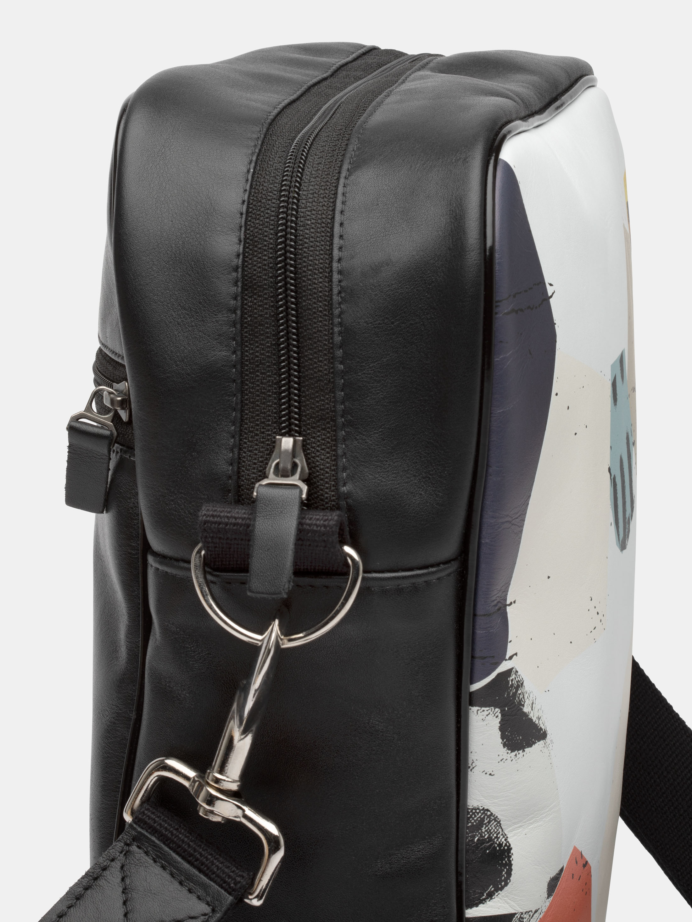 Custom Messenger Bags. Design Your Own Messenger Bag.