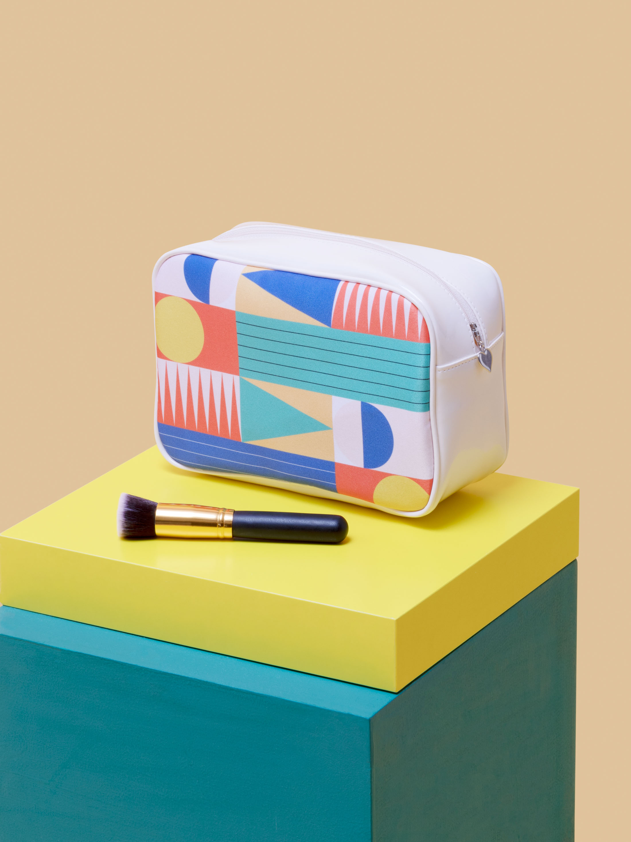 Custom Wash Bag. Design Your Own Wash Bag UK Made